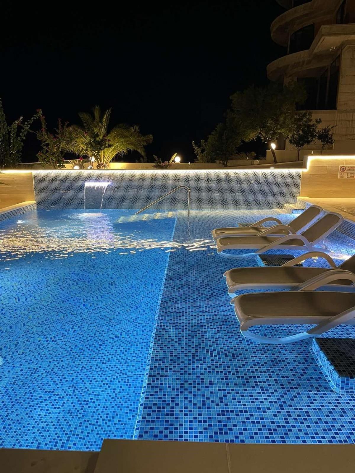 Apartments D'Hermes อุลซิน ภายนอก รูปภาพ