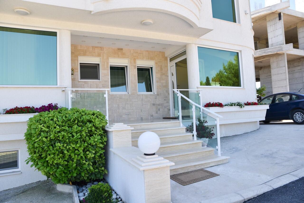 Apartments D'Hermes อุลซิน ภายนอก รูปภาพ